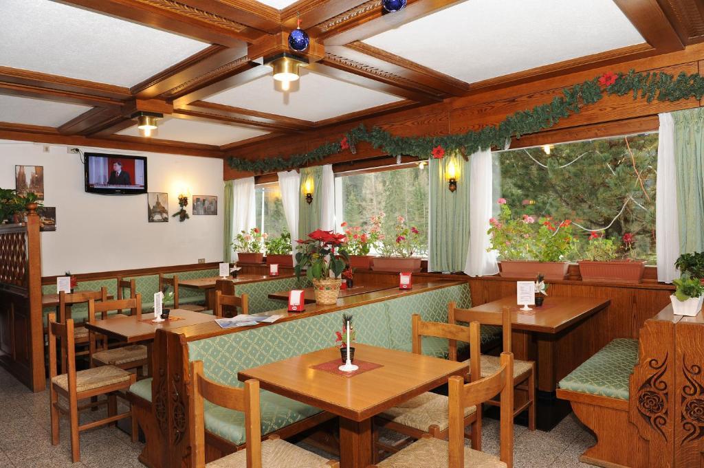 Hotel Bucaneve Moena Room photo